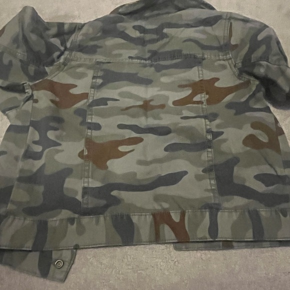 Carters boys blue , brown, green camouflage jacket with snap buttons - Picture 12 of 13
